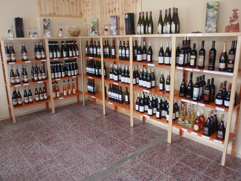 Vino-Sviny.cz - regály